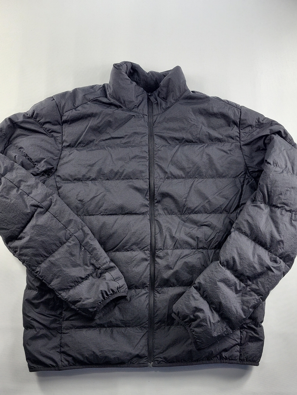 UNIQLO Men’s Ultra Light Down Jacket 3D Cut Matte Black Puffer